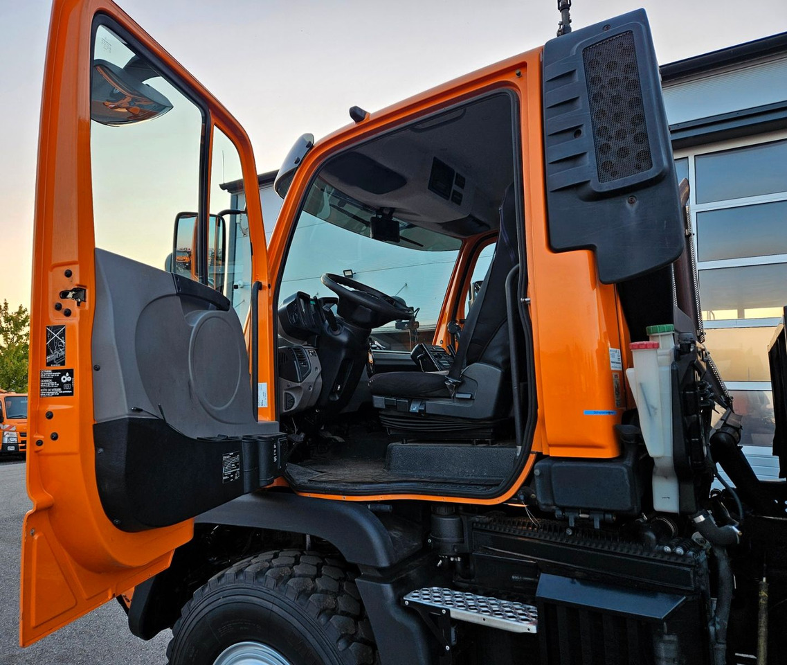 Camion benne Unimog U427 UGE Euro6 VarioPilot Hydrostat: photos 9 Camion benne Unimog U427 UGE Euro6 VarioPilot Hydrostat: photos 9