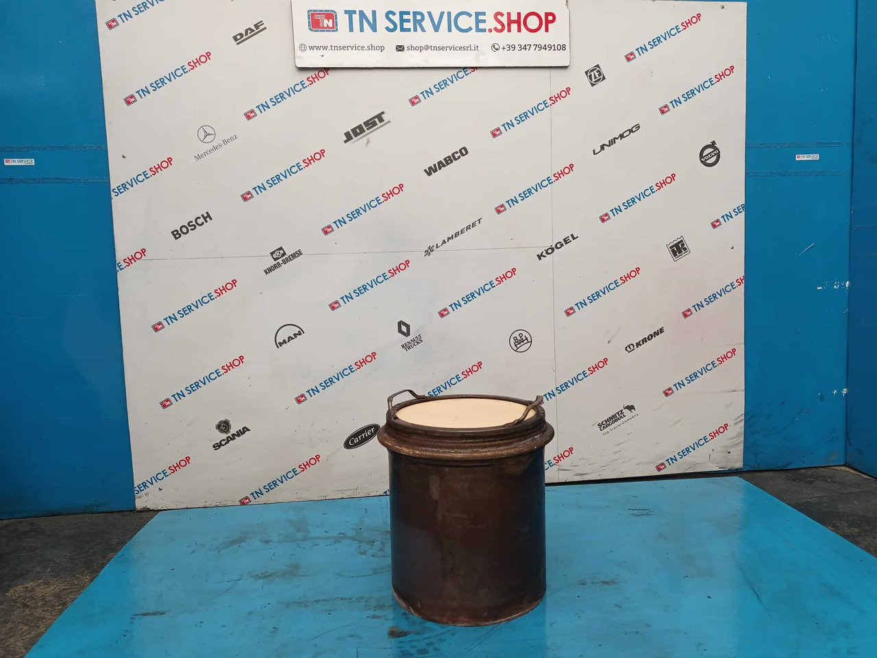 Filtro Antiparticolato Volvo E6 - Catalyseur pour Camion: photos 1 Filtro Antiparticolato Volvo E6 - Catalyseur pour Camion: photos 1