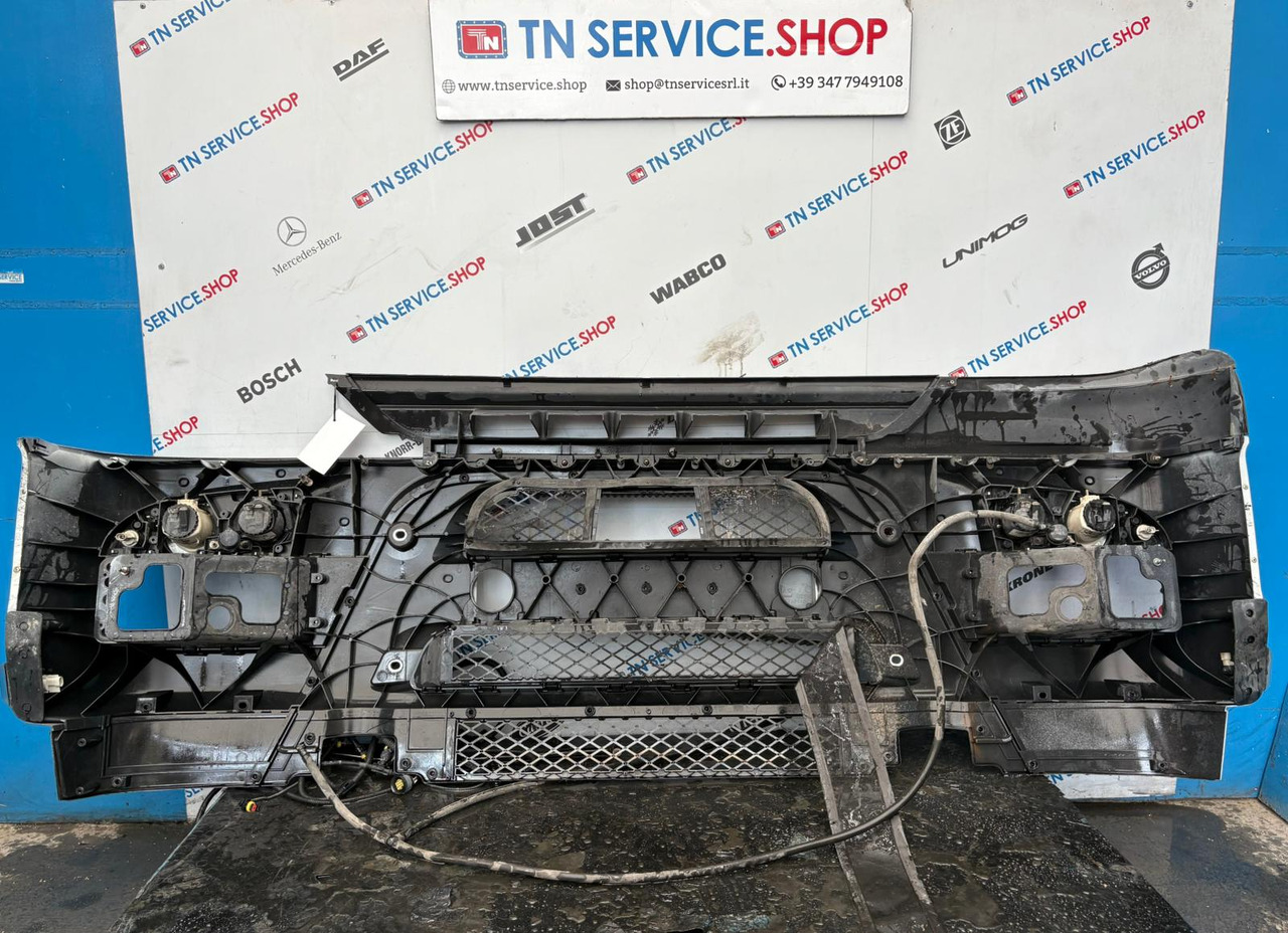 Paraurti Anteriore Iveco 5801258838 - Pare-chocs pour Camion: photos 5 Paraurti Anteriore Iveco 5801258838 - Pare-chocs pour Camion: photos 5