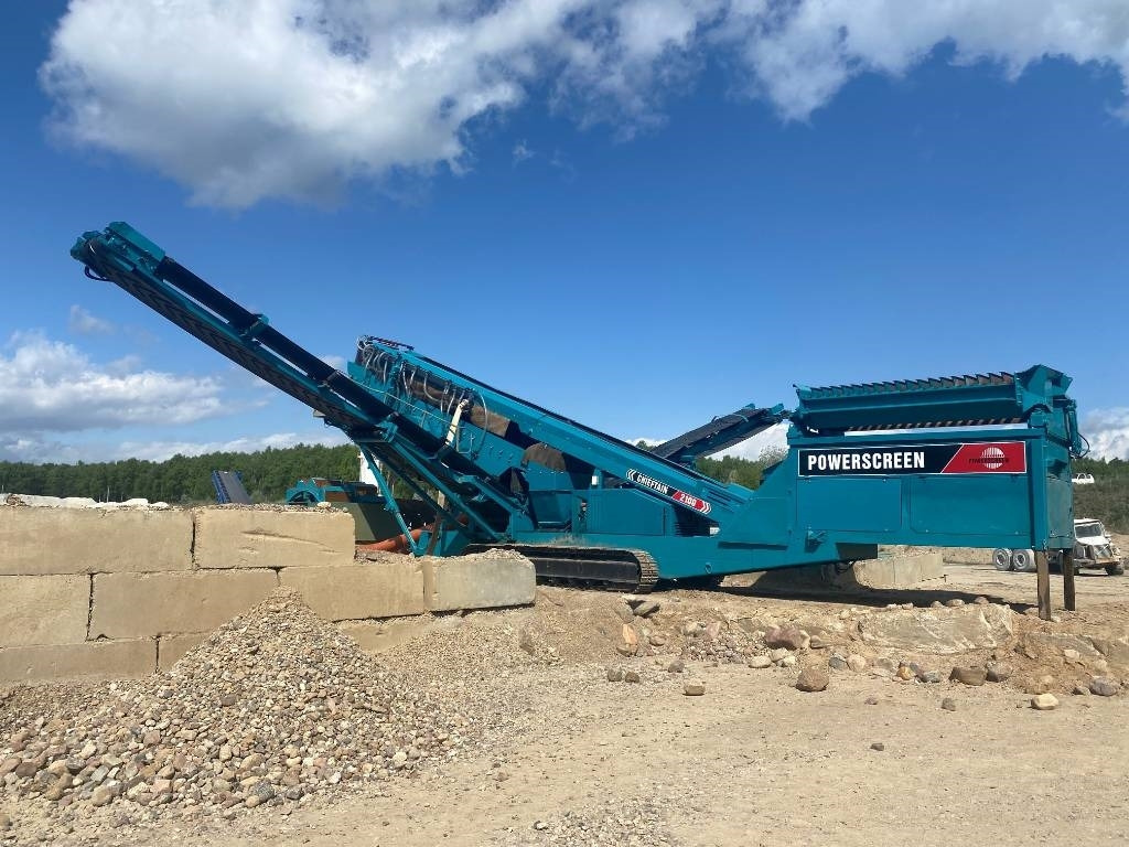 PowerScreen Chieftain 2100 - Crible: photos 4 PowerScreen Chieftain 2100 - Crible: photos 4