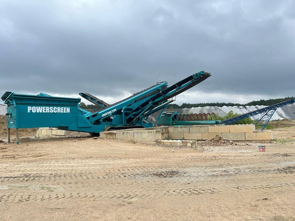 PowerScreen Chieftain 2100 - Crible: photos 1 PowerScreen Chieftain 2100 - Crible: photos 1