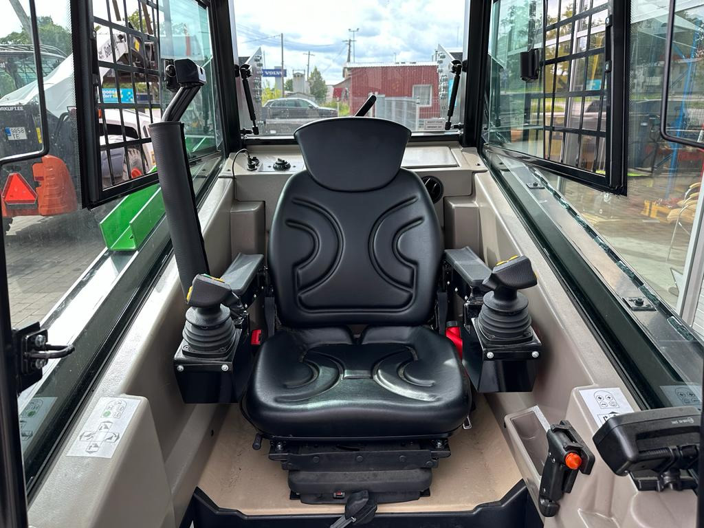 Mini chargeuse Firstgreen Elise 900: photos 11