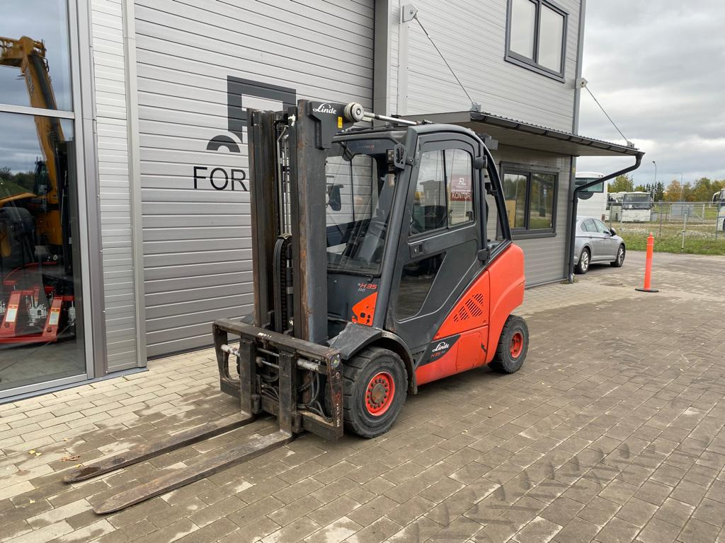 Linde H35D - Chariot élévateur diesel: photos 1 Linde H35D - Chariot élévateur diesel: photos 1