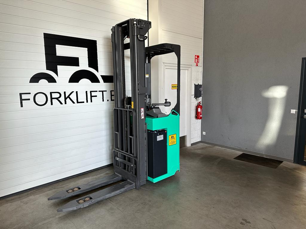 Mitsubishi SBR16N - Gerbeur: photos 1 Mitsubishi SBR16N - Gerbeur: photos 1