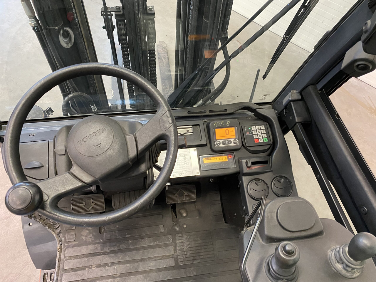 Chariot élévateur à gaz Toyota 06-8FG20F: photos 7