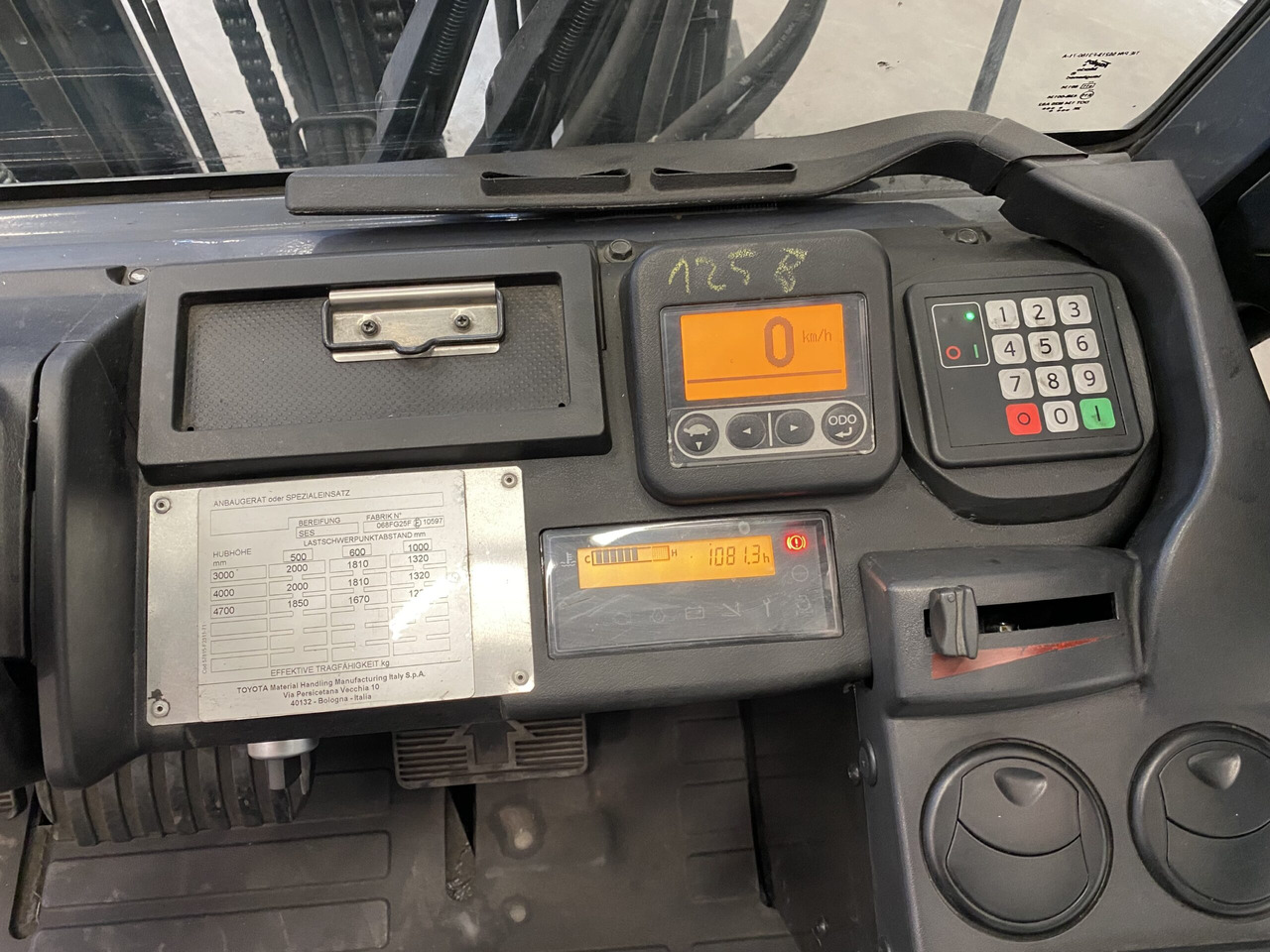Chariot élévateur à gaz Toyota 06-8FG20F: photos 9