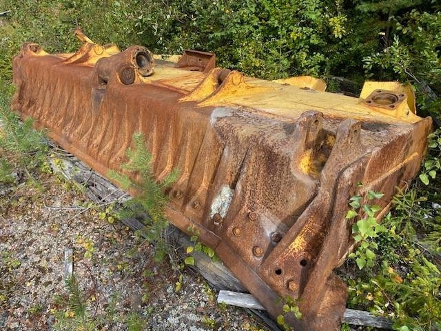 Komatsu D 155 AX - Lame: photos 2 Komatsu D 155 AX - Lame: photos 2