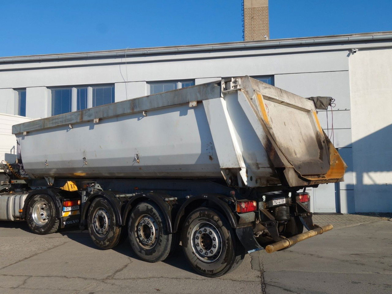 Schmitz Cargobull SKI 24-7.2 Kipper - Semi-remorque benne: photos 5 Schmitz Cargobull SKI 24-7.2 Kipper - Semi-remorque benne: photos 5