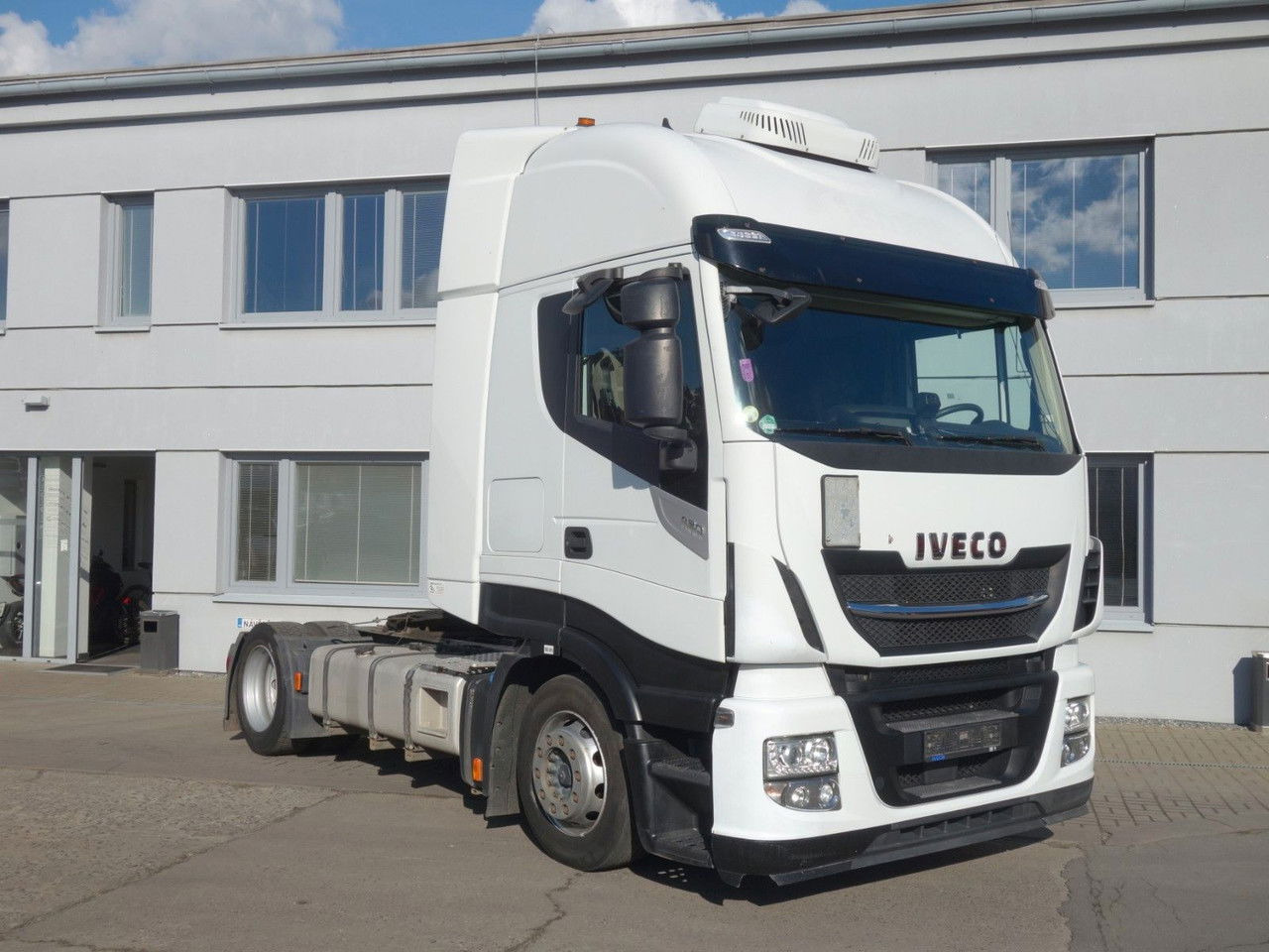Iveco Stralis 480 LD, Retarder, Standtklima - Tracteur routier: photos 3 Iveco Stralis 480 LD, Retarder, Standtklima - Tracteur routier: photos 3