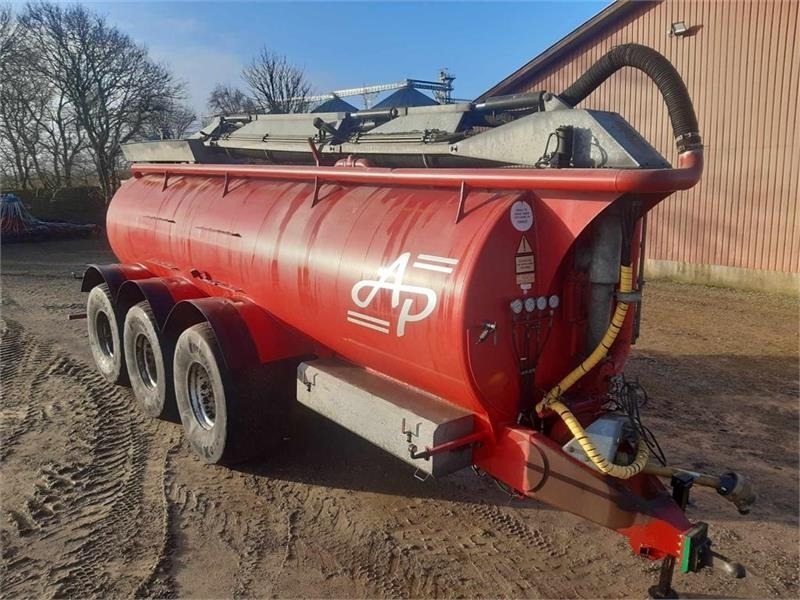 AP GV 25 - Tonne à lisier: photos 1 AP GV 25 - Tonne à lisier: photos 1