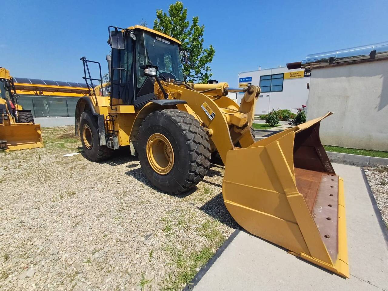 CAT 950 H - Chargeuse sur pneus: photos 1 CAT 950 H - Chargeuse sur pneus: photos 1