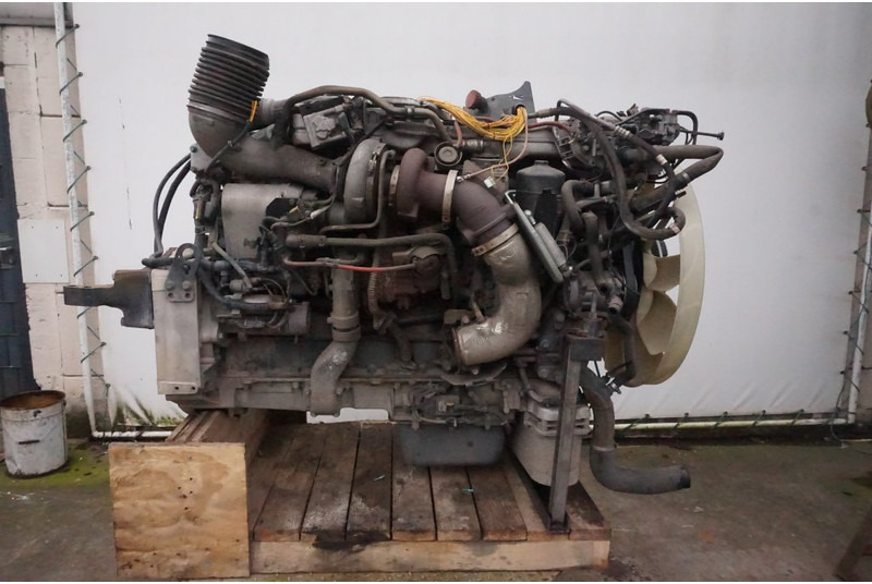 MAN D2066LF68 EURO6 320PS - Moteur pour Camion: photos 3 MAN D2066LF68 EURO6 320PS - Moteur pour Camion: photos 3