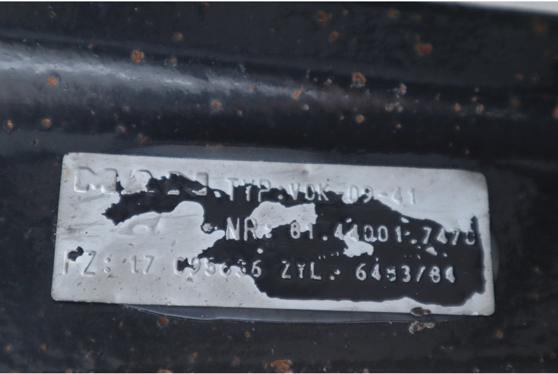 MAN VOK-09-41 - Essieu avant pour Camion: photos 3 MAN VOK-09-41 - Essieu avant pour Camion: photos 3