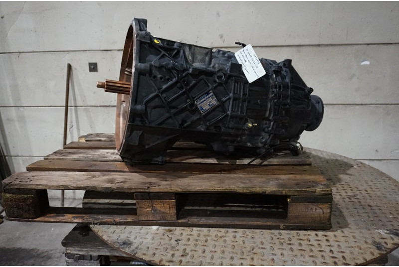 ZF 12AS2130DD TGS 81.32004-6396 - Boîte de vitesse pour Camion: photos 1 ZF 12AS2130DD TGS 81.32004-6396 - Boîte de vitesse pour Camion: photos 1