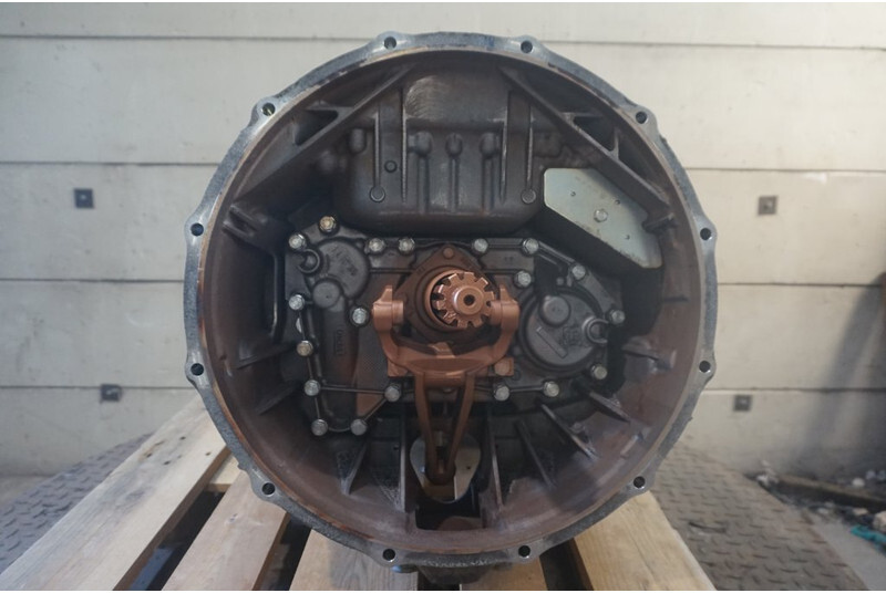 ZF 12AS2330DD TGX 81.32004-6297 - Boîte de vitesse pour Camion: photos 2 ZF 12AS2330DD TGX 81.32004-6297 - Boîte de vitesse pour Camion: photos 2