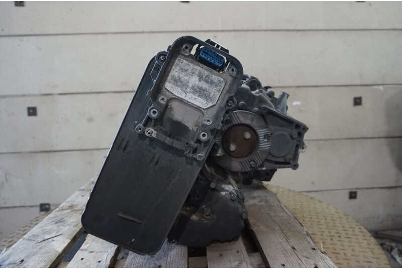 ZF 12AS2331DD+INT3 81.32004-6389 - Boîte de vitesse pour Camion: photos 4 ZF 12AS2331DD+INT3 81.32004-6389 - Boîte de vitesse pour Camion: photos 4