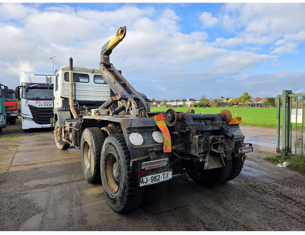 MAN FE 360 6X4 HOOKLIFT 6 CYL MANUAL GEARBOX - Camion ampliroll: photos 2 MAN FE 360 6X4 HOOKLIFT 6 CYL MANUAL GEARBOX - Camion ampliroll: photos 2