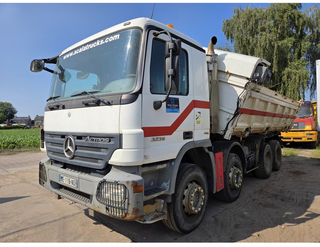 Mercedes Actros 3236 8x4 2-Side Tipper EPS Gearbox 3 Pedals - Camion benne: photos 4 Mercedes Actros 3236 8x4 2-Side Tipper EPS Gearbox 3 Pedals - Camion benne: photos 4