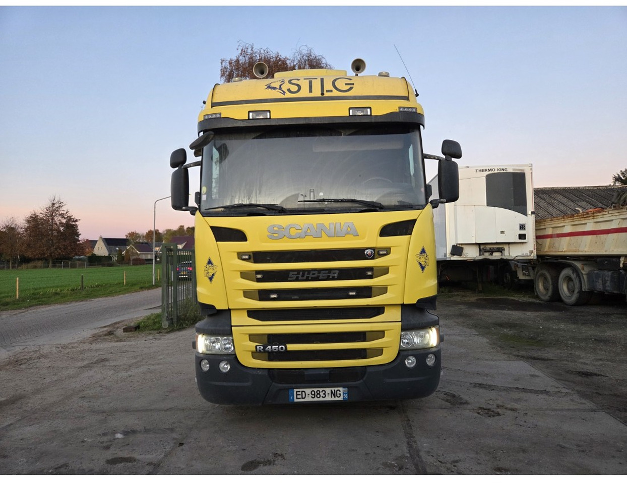 SCANIA R450 TRACTOR UNIT RETARDER STATIONARY AIR CONDITIONING HYDRAULIC Highline CR19 - Tracteur routier: photos 2 SCANIA R450 TRACTOR UNIT RETARDER STATIONARY AIR CONDITIONING HYDRAULIC Highline CR19 - Tracteur routier: photos 2