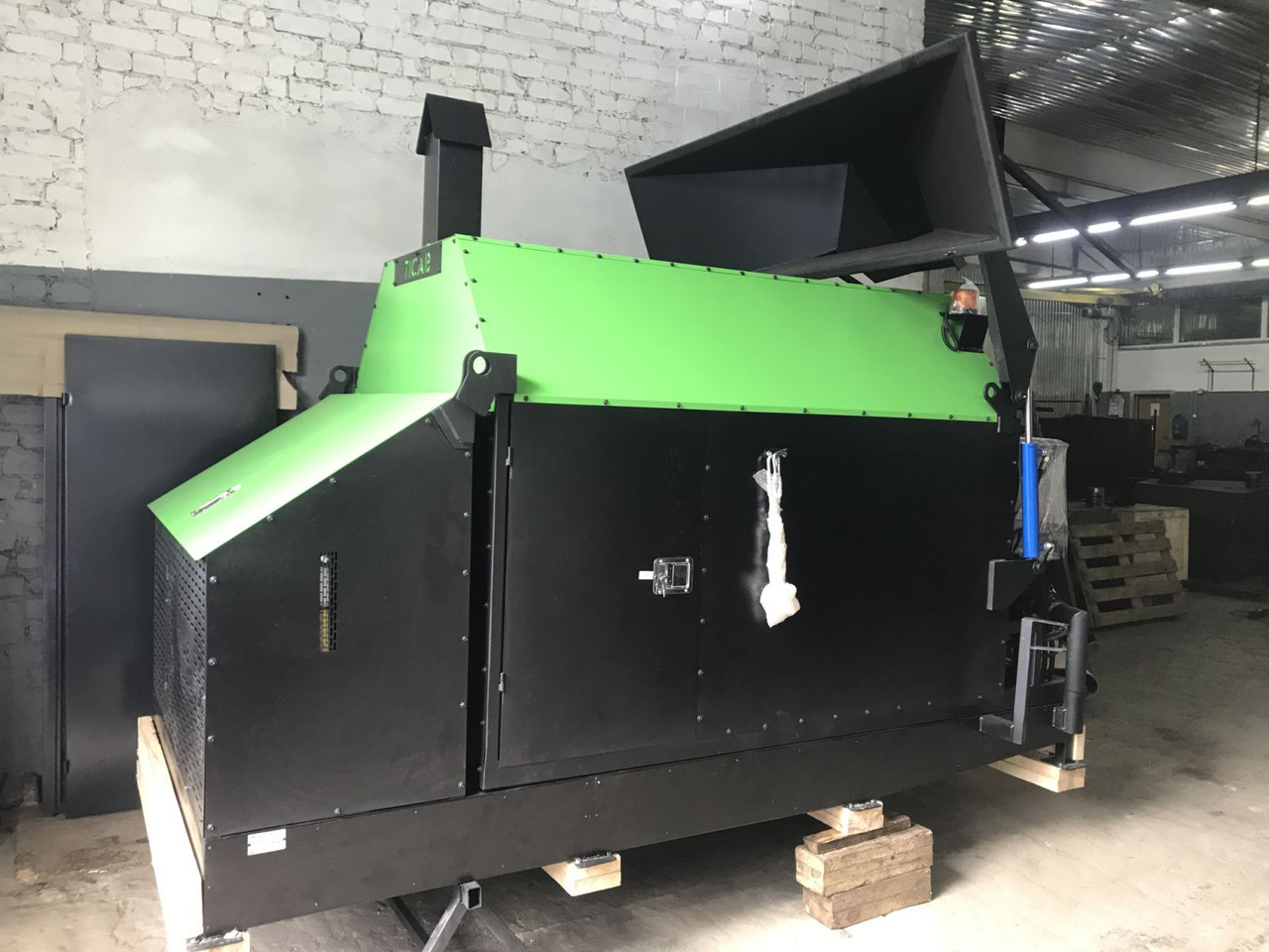 TICAB New Mini-asphalt plant, Asphalt Recycler, Manufacturer, 2.0 t per hour - Centrale d'enrobage: photos 3 TICAB New Mini-asphalt plant, Asphalt Recycler, Manufacturer, 2.0 t per hour - Centrale d'enrobage: photos 3