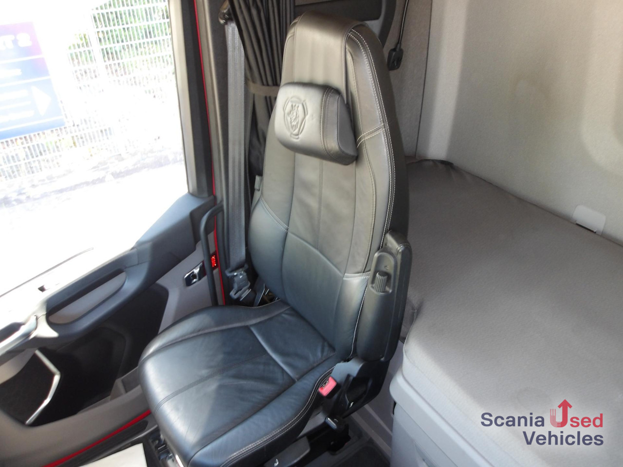 SCANIA S 540 NB - FULL AIR - HYDRAULIK - ALCOA - LEATHER - Tracteur routier: photos 5 SCANIA S 540 NB - FULL AIR - HYDRAULIK - ALCOA - LEATHER - Tracteur routier: photos 5
