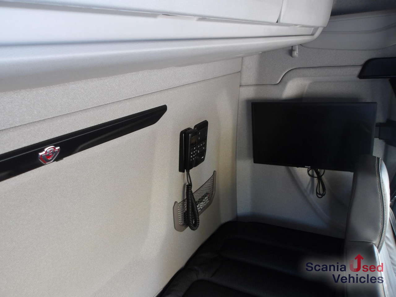SCANIA S 590 NB - V8 - FULL AIR - LEDER - ALCOA - uvm - Tracteur routier: photos 3 SCANIA S 590 NB - V8 - FULL AIR - LEDER - ALCOA - uvm - Tracteur routier: photos 3