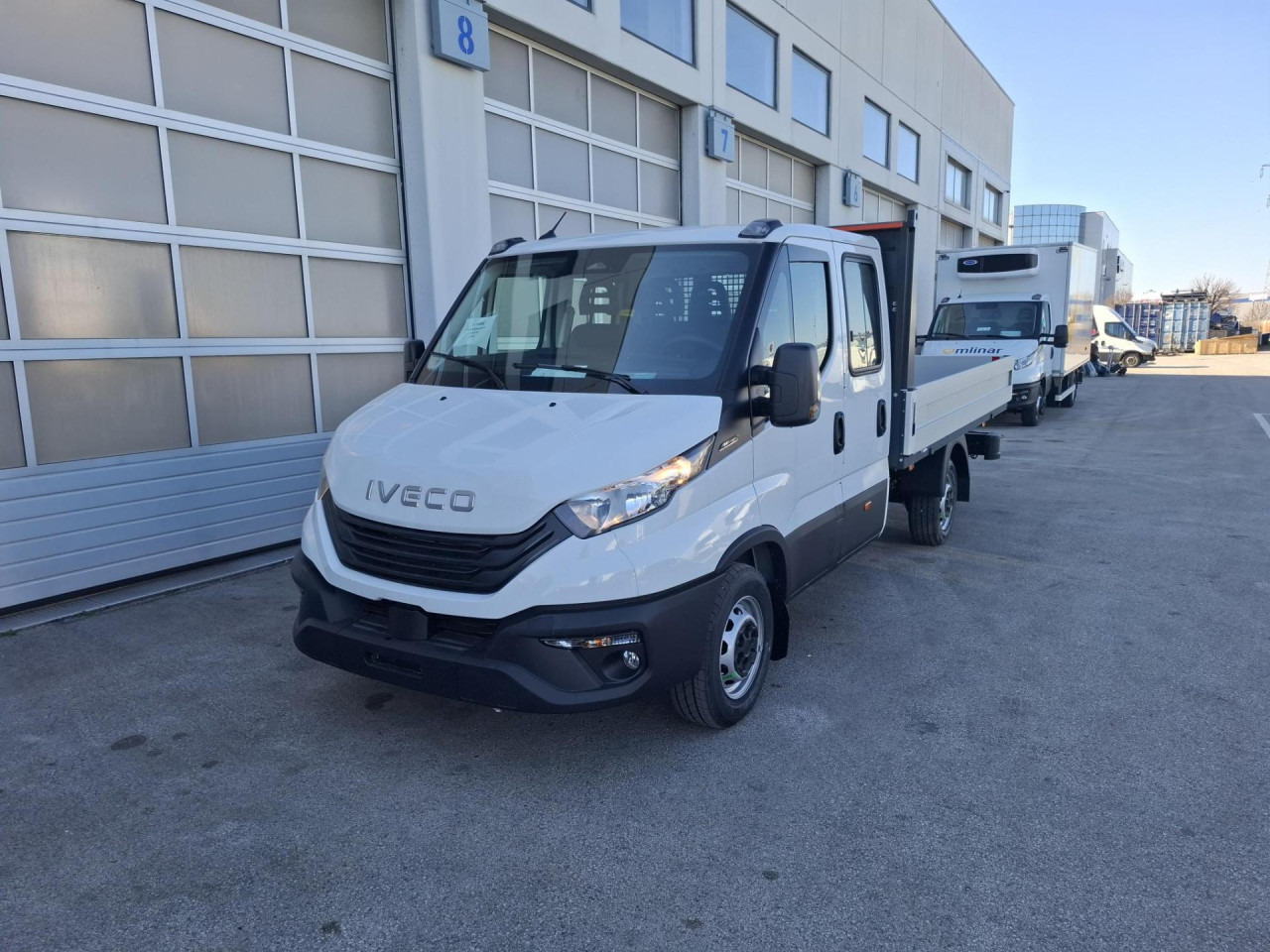 IVECO Daily 35S16D - Fourgon utilitaire, Utilitaire double cabine: photos 1 IVECO Daily 35S16D - Fourgon utilitaire, Utilitaire double cabine: photos 1
