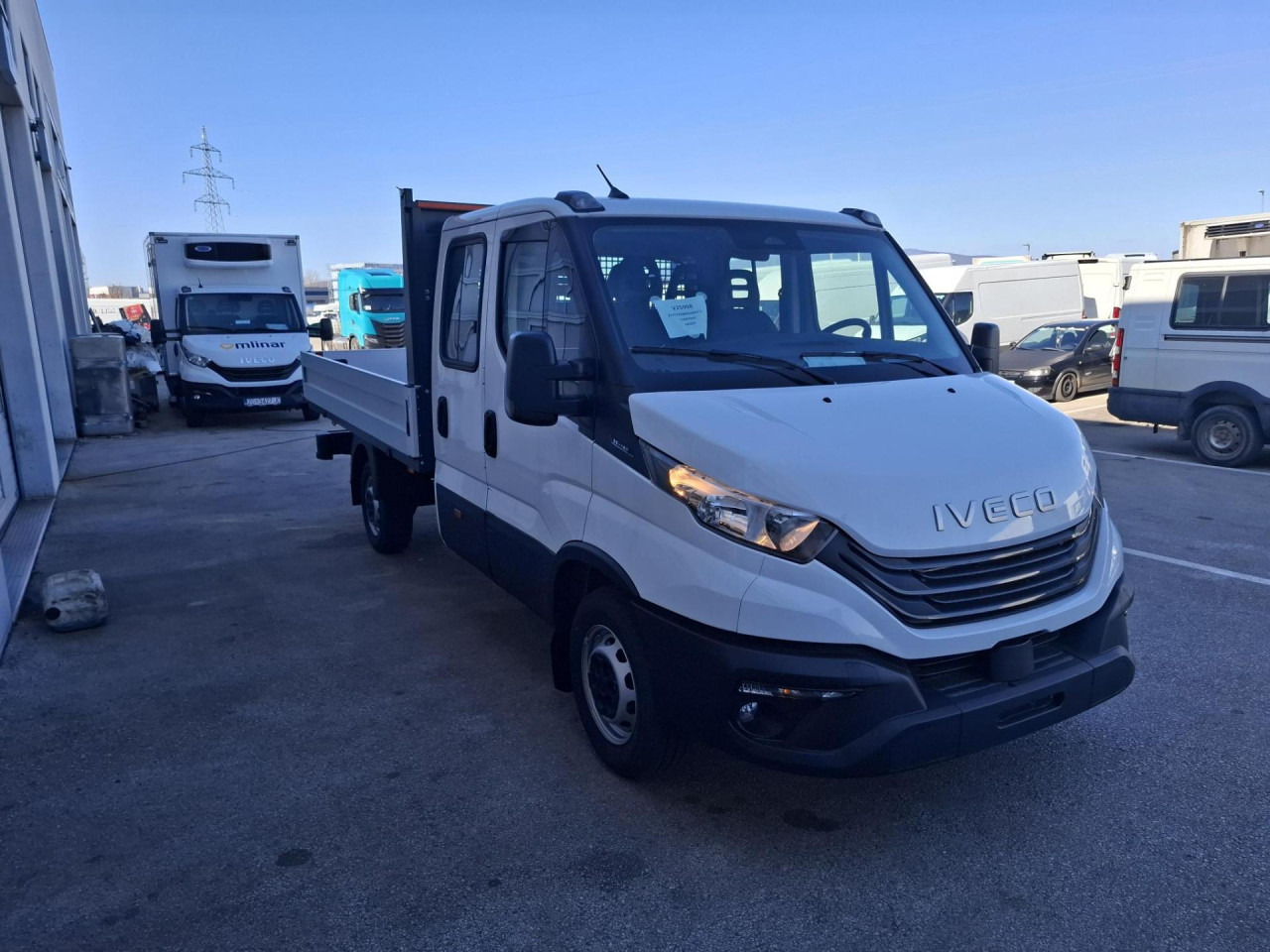 IVECO Daily 35S16D - Fourgon utilitaire, Utilitaire double cabine: photos 2 IVECO Daily 35S16D - Fourgon utilitaire, Utilitaire double cabine: photos 2