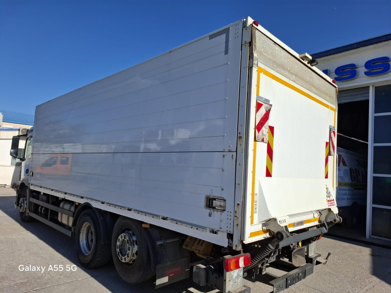 MERCEDES-BENZ Antos 2543L - Camion fourgon: photos 5 MERCEDES-BENZ Antos 2543L - Camion fourgon: photos 5