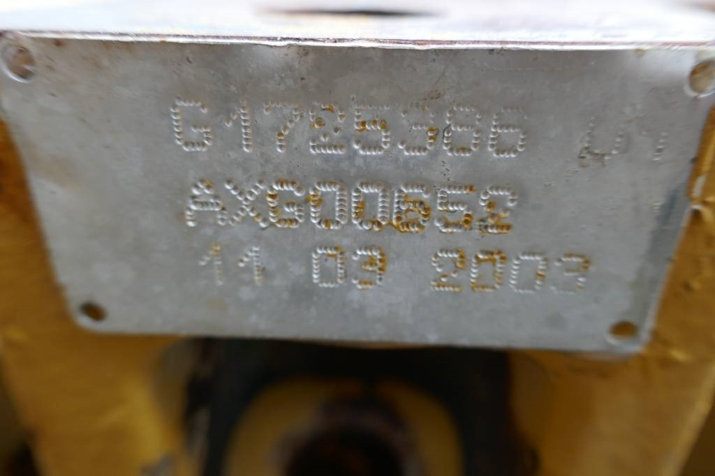 CAT 980G framaxel G1725389 - Essieu et pièces pour Engins de chantier: photos 3 CAT 980G framaxel G1725389 - Essieu et pièces pour Engins de chantier: photos 3