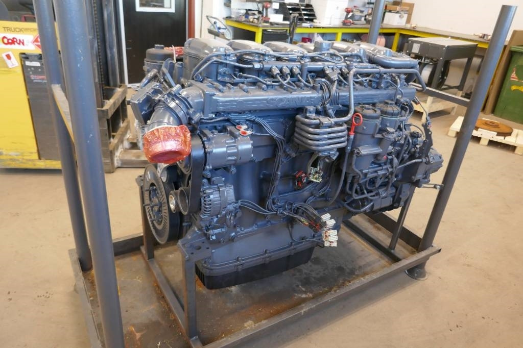 Motor DC13 166 RENOVERAD Scania R-serie - Moteur pour Camion: photos 4 Motor DC13 166 RENOVERAD Scania R-serie - Moteur pour Camion: photos 4