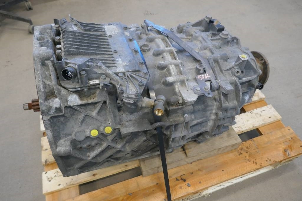 Växellåda ZF DAF XF 460 - Boîte de vitesse pour Camion: photos 4 Växellåda ZF DAF XF 460 - Boîte de vitesse pour Camion: photos 4