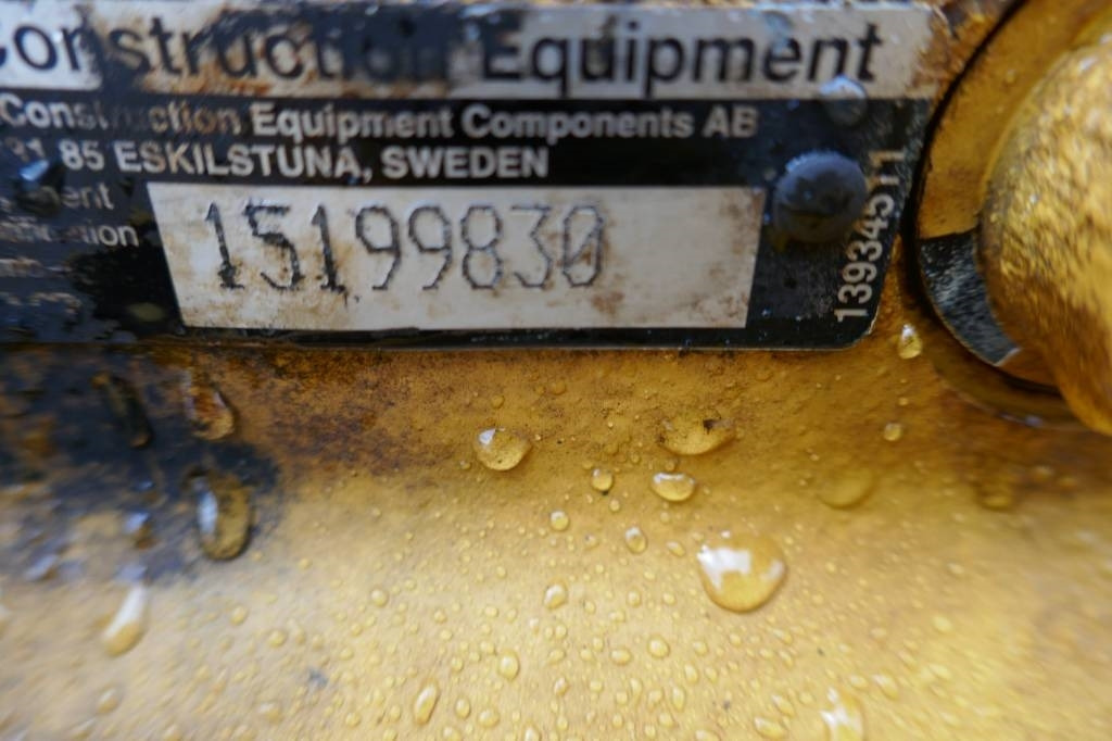 Volvo L 250 G bakaxel, voe15199830 - Essieu et pièces pour Engins de chantier: photos 3 Volvo L 250 G bakaxel, voe15199830 - Essieu et pièces pour Engins de chantier: photos 3