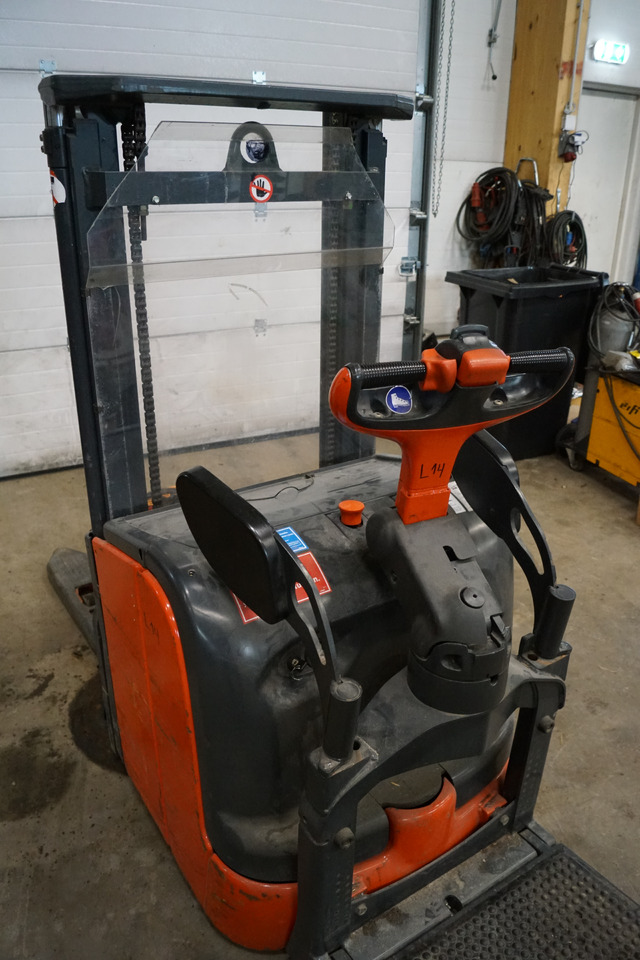 LINDE L14ap - Gerbeur: photos 5 LINDE L14ap - Gerbeur: photos 5