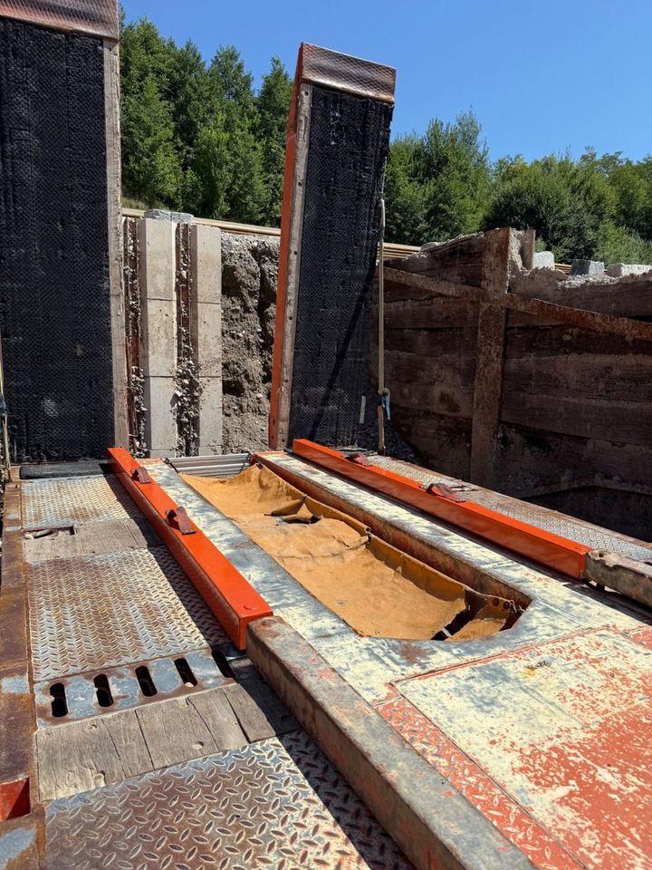 Goldhofer TZ-L 5-32/80, 44.6ton, 5 Achser gelenkt - Remorque porte-engin surbaissée: photos 5 Goldhofer TZ-L 5-32/80, 44.6ton, 5 Achser gelenkt - Remorque porte-engin surbaissée: photos 5