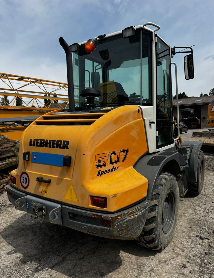 Liebherr L507, Gabel+Schaufel, ONLY 850hours - Chargeuse sur pneus: photos 5 Liebherr L507, Gabel+Schaufel, ONLY 850hours - Chargeuse sur pneus: photos 5