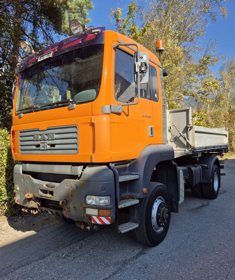 MAN 18.313 FAK 4x4, E3,  ohne Kran - Camion benne: photos 1 MAN 18.313 FAK 4x4, E3,  ohne Kran - Camion benne: photos 1