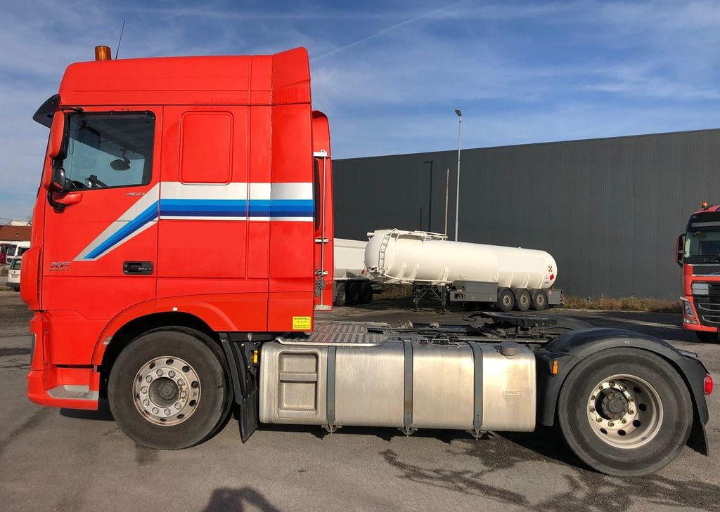 DAF XF460 FT 4x2, Euro 6, ADR, Hydraulik - Tracteur routier: photos 5 DAF XF460 FT 4x2, Euro 6, ADR, Hydraulik - Tracteur routier: photos 5