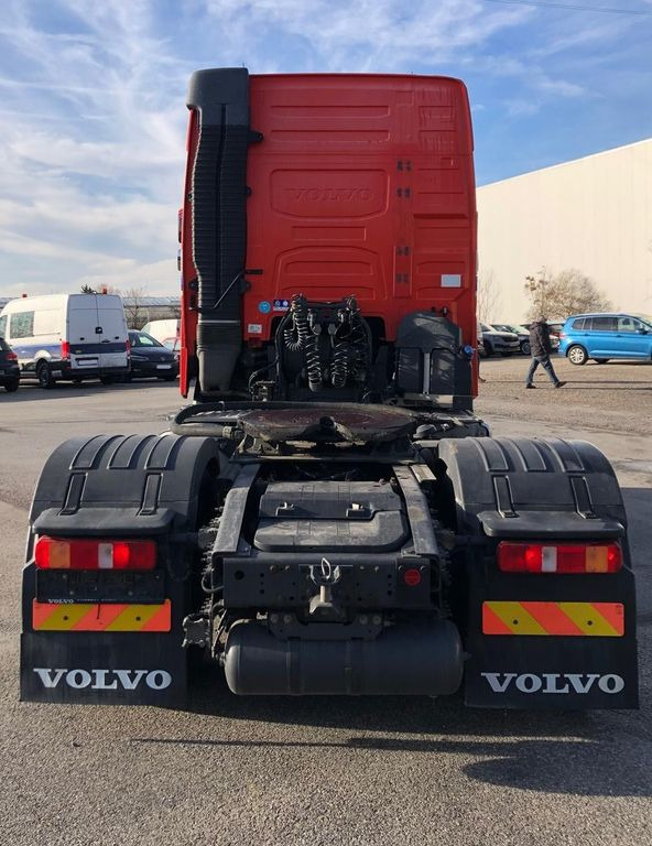 Volvo FH460 4x2, E6, ADR, Hydraulik Volvo FH460 4x2, E6, ADR, Hydraulik - Tracteur routier: photos 4 Volvo FH460 4x2, E6, ADR, Hydraulik Volvo FH460 4x2, E6, ADR, Hydraulik - Tracteur routier: photos 4