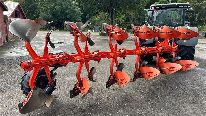 Kuhn Vari Master 183 6 Furet 183 - Charrue: photos 1 Kuhn Vari Master 183 6 Furet 183 - Charrue: photos 1