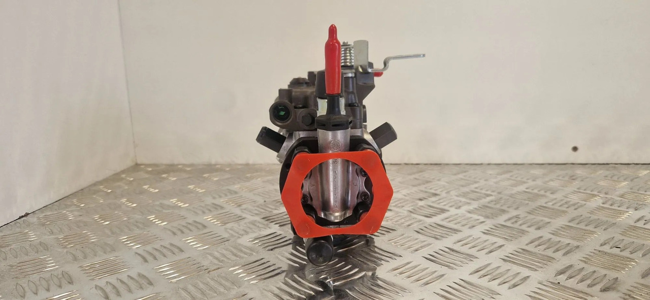 320/06927 12V injection pump 9323A252G Delphi - Moteur et pièces pour Engins de chantier: photos 1 320/06927 12V injection pump 9323A252G Delphi - Moteur et pièces pour Engins de chantier: photos 1