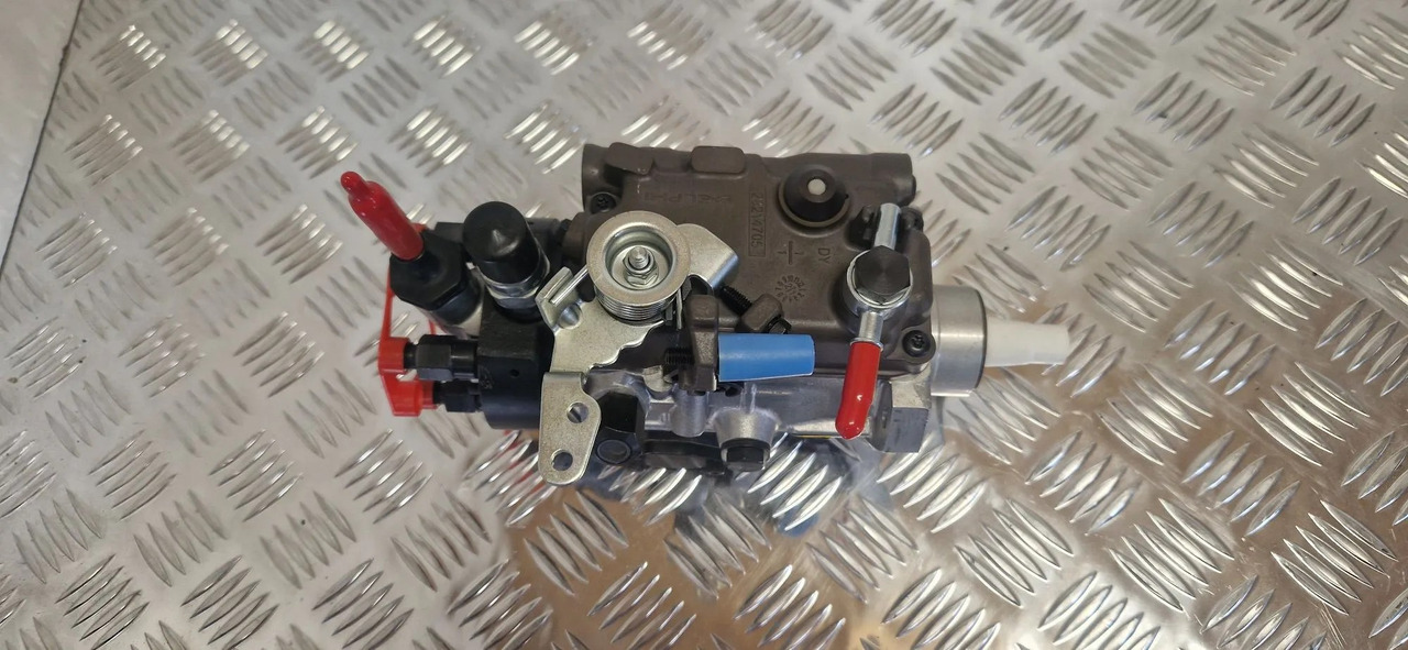 320/06927 12V injection pump 9323A252G Delphi - Moteur et pièces pour Engins de chantier: photos 3 320/06927 12V injection pump 9323A252G Delphi - Moteur et pièces pour Engins de chantier: photos 3