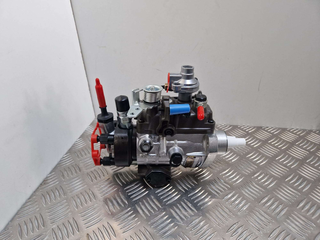320/06934 12v Injection pump 9520A294G Delphi - Moteur et pièces pour Engins de chantier: photos 1 320/06934 12v Injection pump 9520A294G Delphi - Moteur et pièces pour Engins de chantier: photos 1