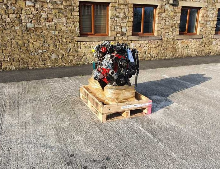 Cummins L9 E6 C340B NEW engine 254kw – 298kw 8.9L engine - Moteur pour Engins de chantier: photos 4 Cummins L9 E6 C340B NEW engine 254kw – 298kw 8.9L engine - Moteur pour Engins de chantier: photos 4