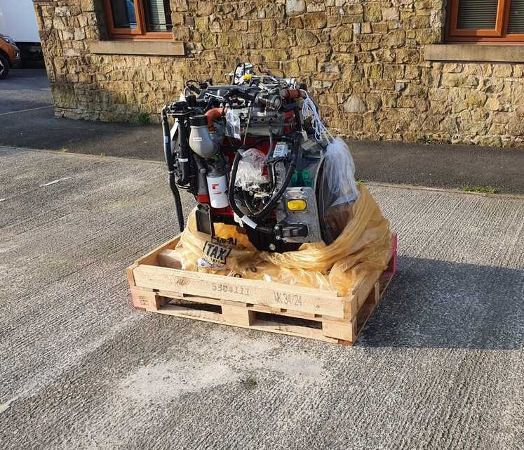 Cummins QSF3.8 Engine EPA RATED USA export - Moteur pour Engins de chantier: photos 1 Cummins QSF3.8 Engine EPA RATED USA export - Moteur pour Engins de chantier: photos 1