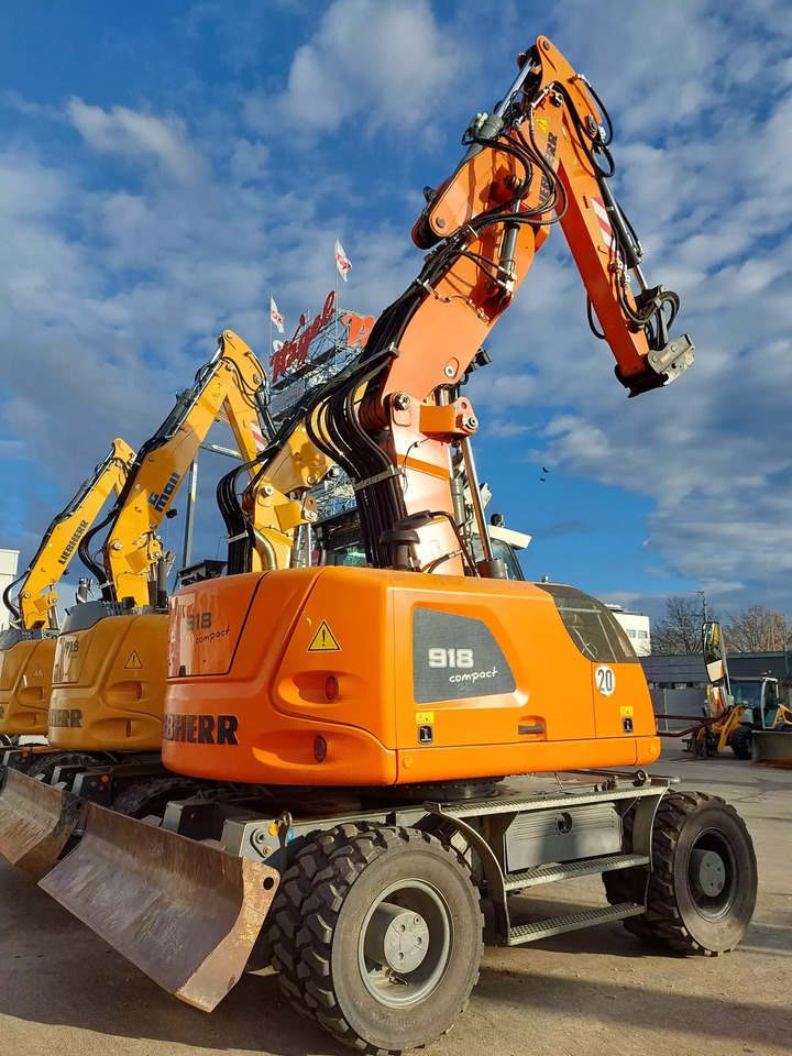 2014 Liebherr A 918Compact - Pelle sur pneus: photos 4 2014 Liebherr A 918Compact - Pelle sur pneus: photos 4