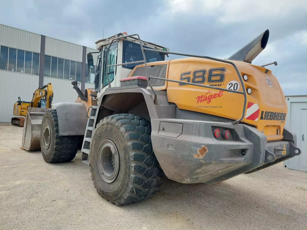 2016 Liebherr L 586XPower - Chargeuse sur pneus: photos 4 2016 Liebherr L 586XPower - Chargeuse sur pneus: photos 4