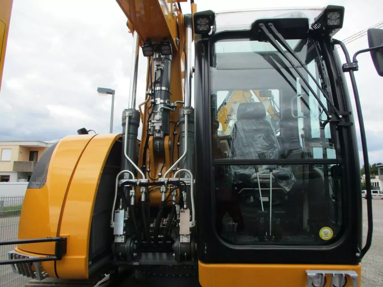 2023 Liebherr R 914 Compact G6.1-D - Pelle sur pneus: photos 5 2023 Liebherr R 914 Compact G6.1-D - Pelle sur pneus: photos 5