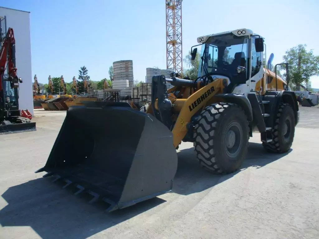 2024 Liebherr L 526 Stereo G8.0-D V - Chargeuse sur pneus: photos 1 2024 Liebherr L 526 Stereo G8.0-D V - Chargeuse sur pneus: photos 1