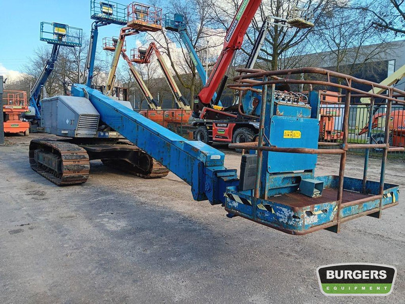 Aichi SR18A - Nacelle télescopique: photos 4 Aichi SR18A - Nacelle télescopique: photos 4